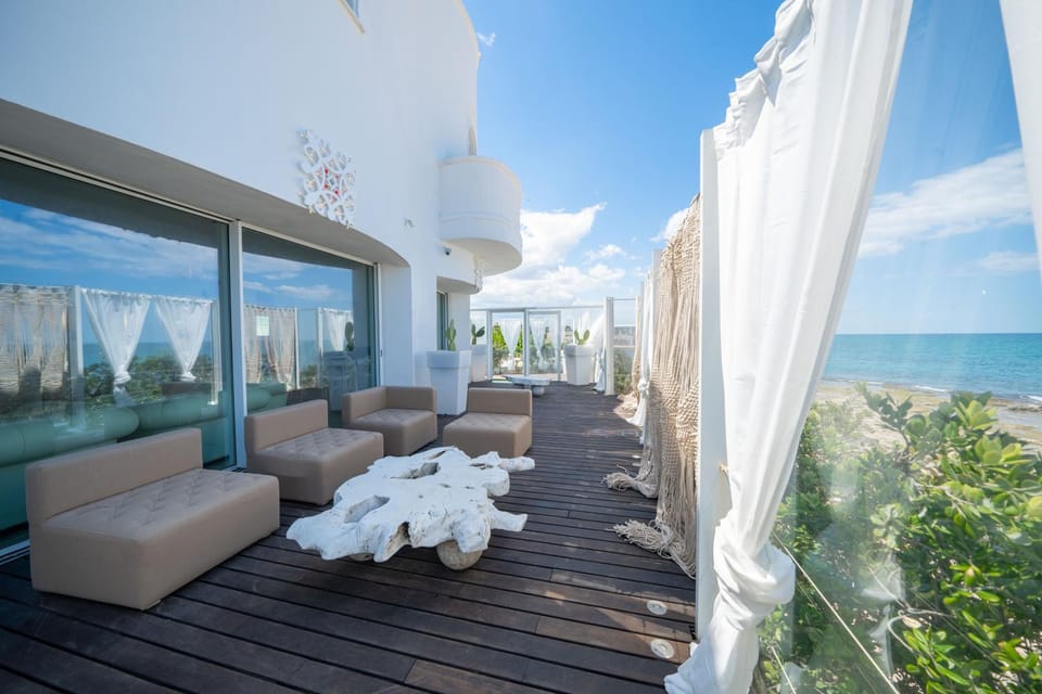 Patio, Day, Natural landscape, View (from property/room), Balcony/Terrace, Sea view