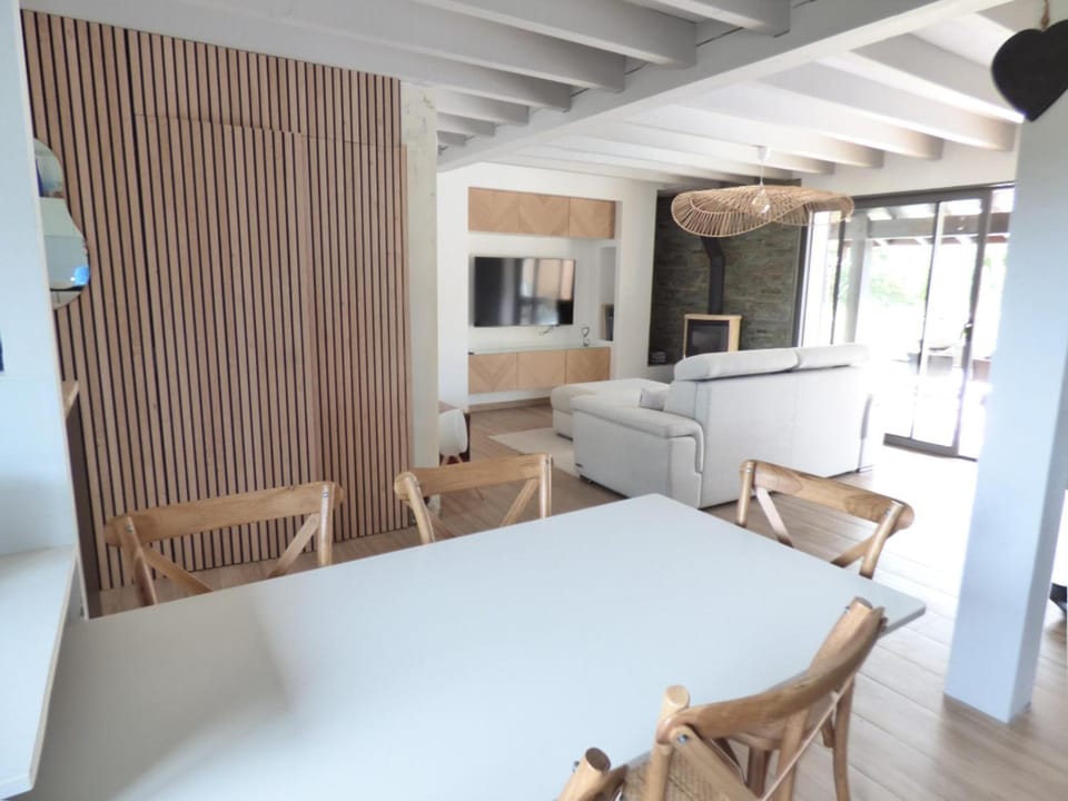 Villa LANDAYA Cozy & Calme avec piscine privée House in Nouvelle-Aquitaine