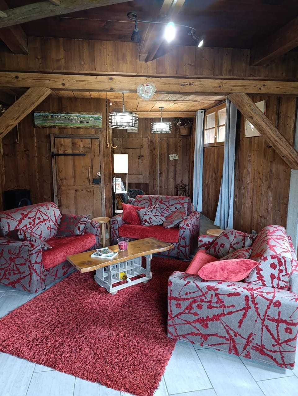 Living room, Seating area