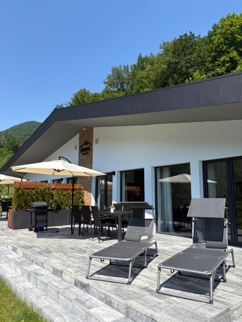 Property building, sunbed