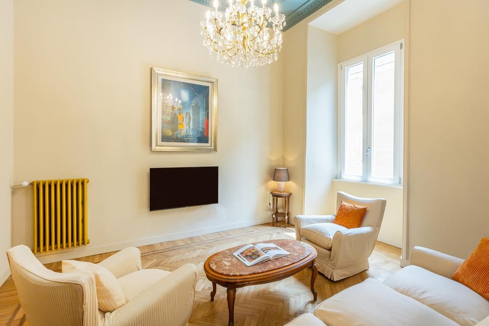 TV and multimedia, Living room, Seating area