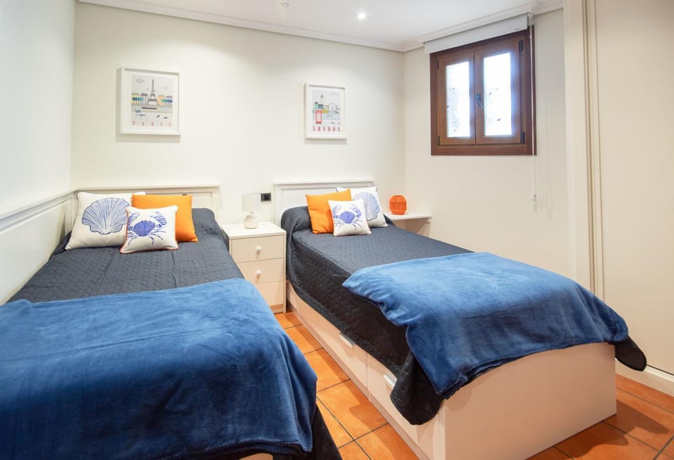 AG Piso Caldeirón Malpica, primera linea de playa Apartment in Bergantiños