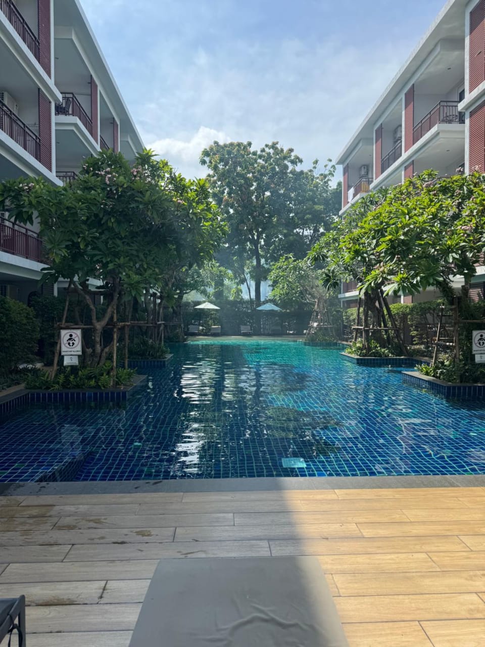 Property building, Swimming pool