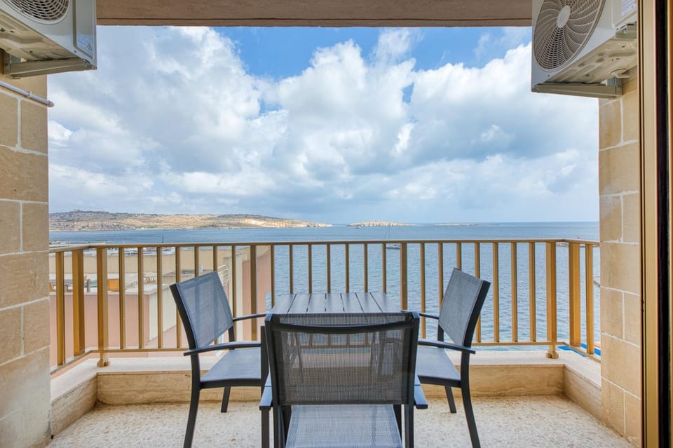Balcony/Terrace, Seating area