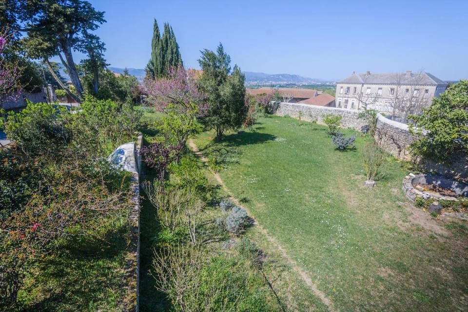 Très bel hôtel particulier avec loft et salle de séminaire House in Provence-Alpes-Côte d'Azur