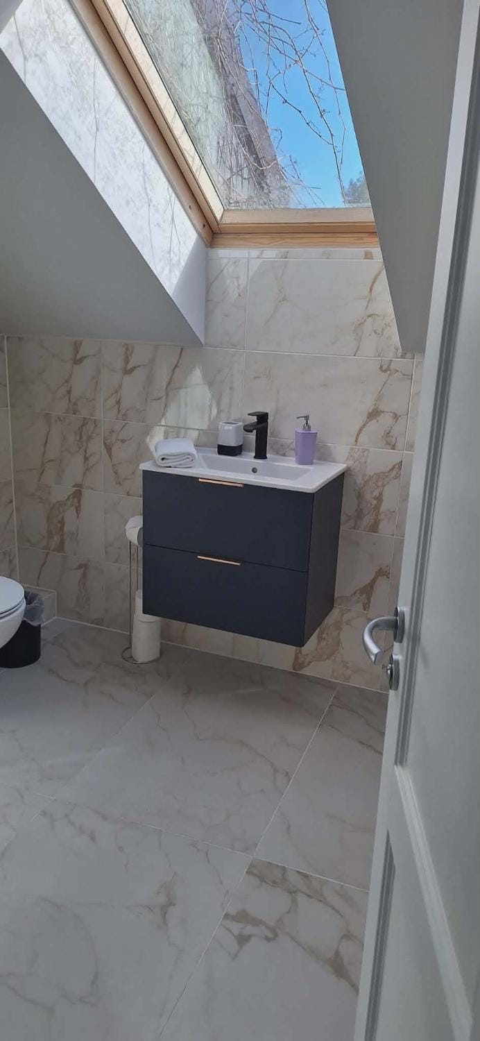 Quiet Retreat I Beach & Forest Nearby I ᴄᴏʜᴏsᴛ Apartment in Klaipėda County, Lithuania