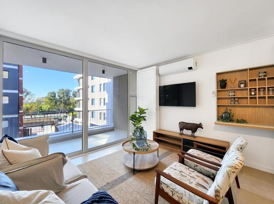 The Braemar Green Point two bed, two bath, parking Apartment in Cape Town
