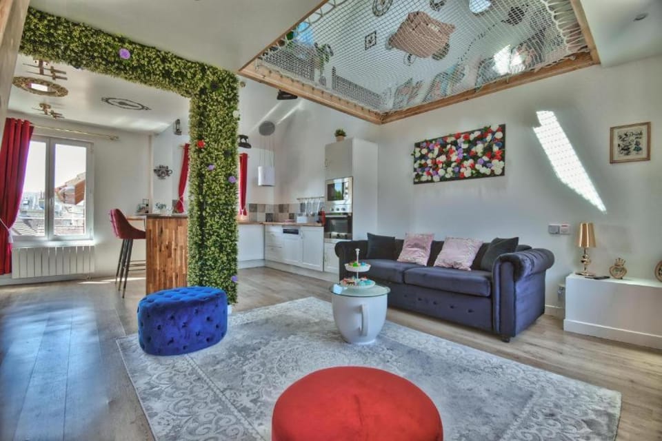 Alice aux pays des merveilles Apartment in Centre-Val de Loire