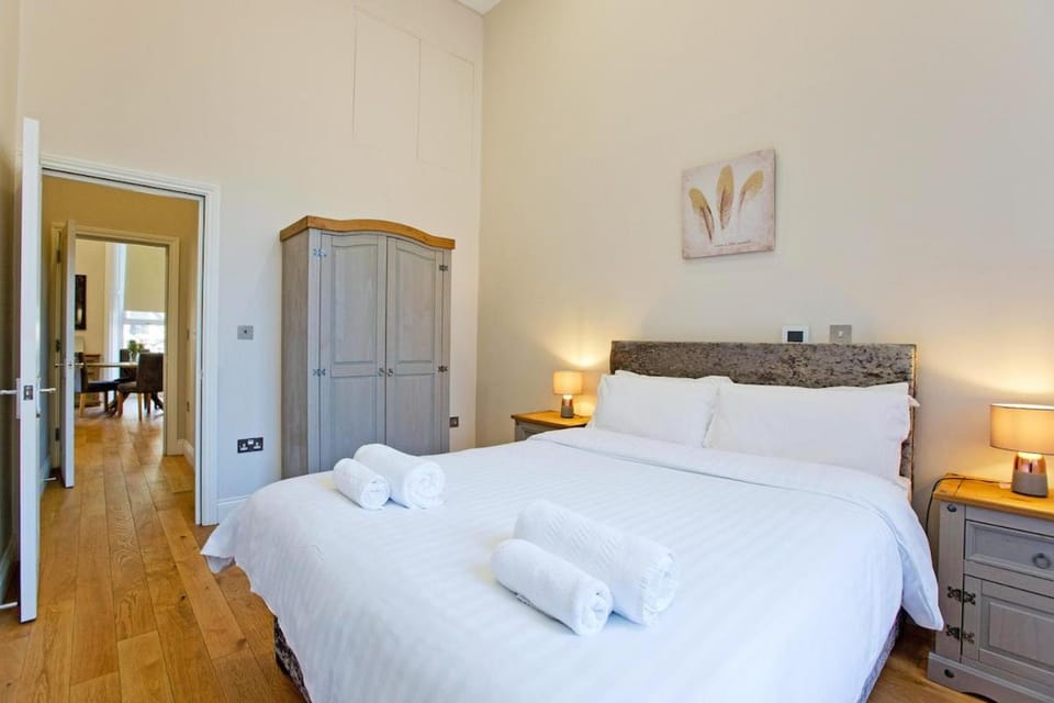 Bed, Bedroom, wardrobe