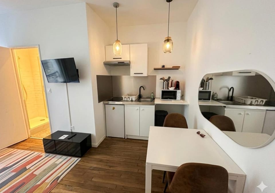 Villeminot, 2 pers, Gare, Central, Agréable Apartment in Reims