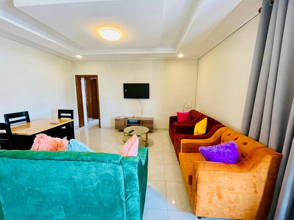 TV and multimedia, Seating area