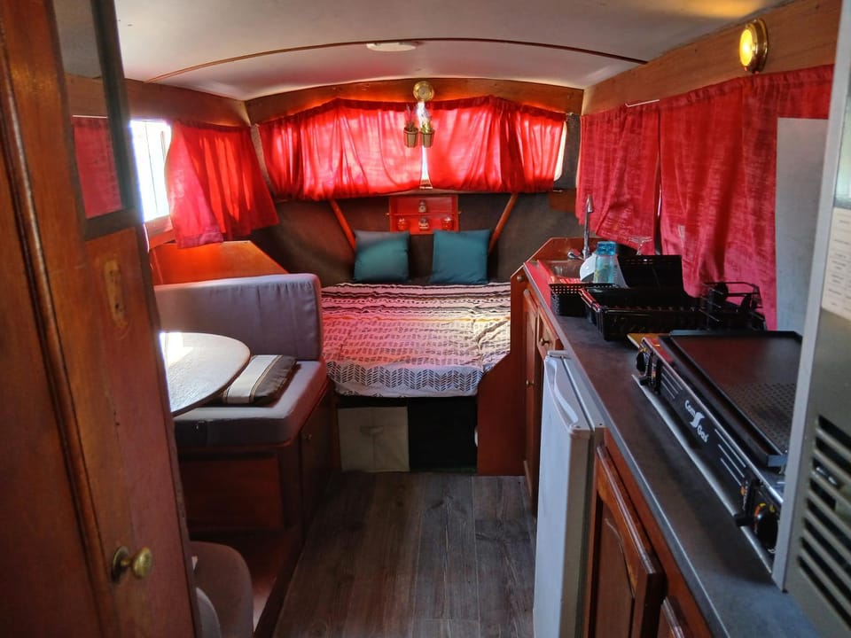 Studio bateau au Somail Apartment in Occitanie