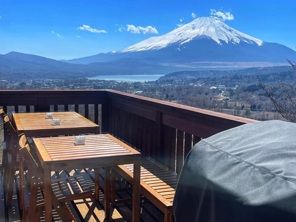 Natural landscape, Balcony/Terrace, Mountain view