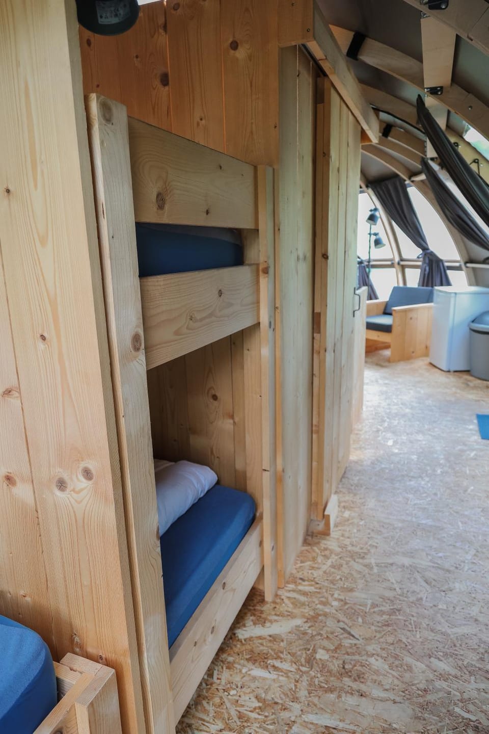 bunk bed
