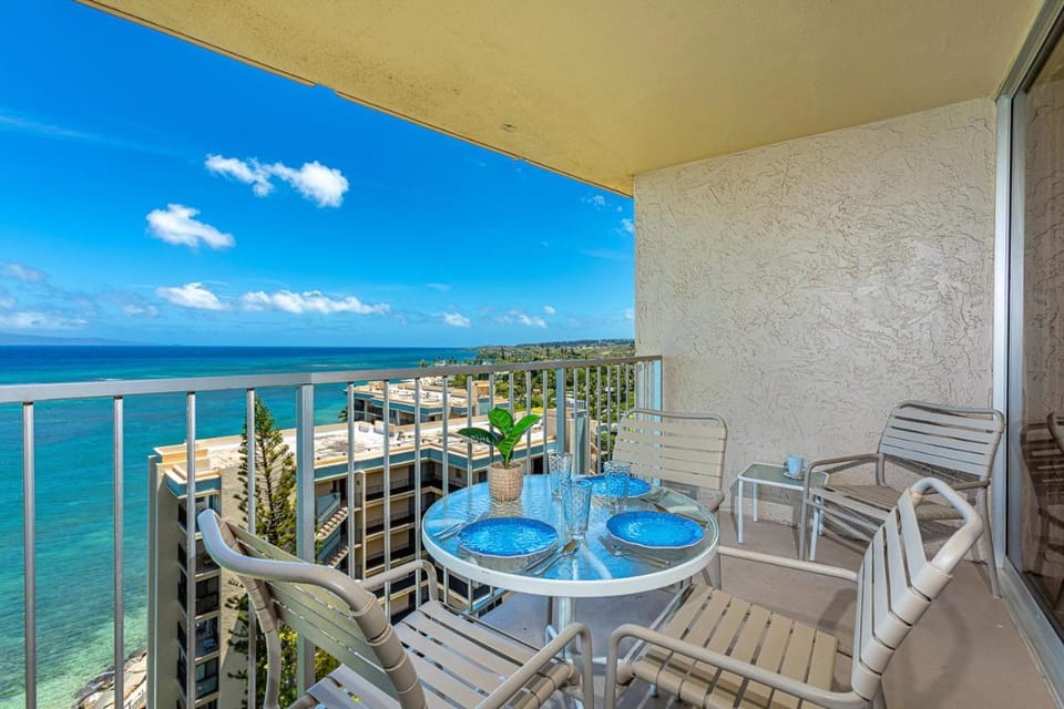 Royal Kahana 1207 by Coldwell Banker Island Vacations Apartment in Napili-Honokowai