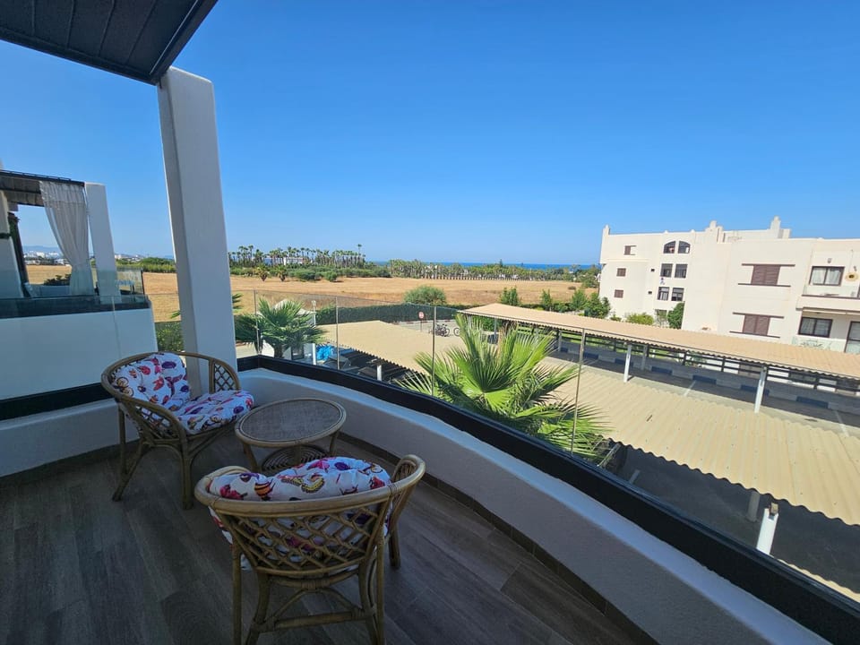 Day, Natural landscape, View (from property/room), Balcony/Terrace, Balcony/Terrace, Sea view