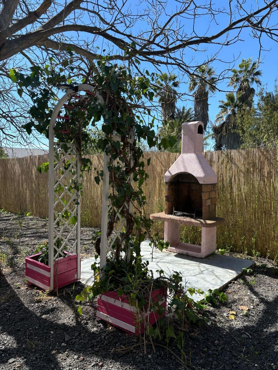 Spring, BBQ facilities, Garden, Garden view
