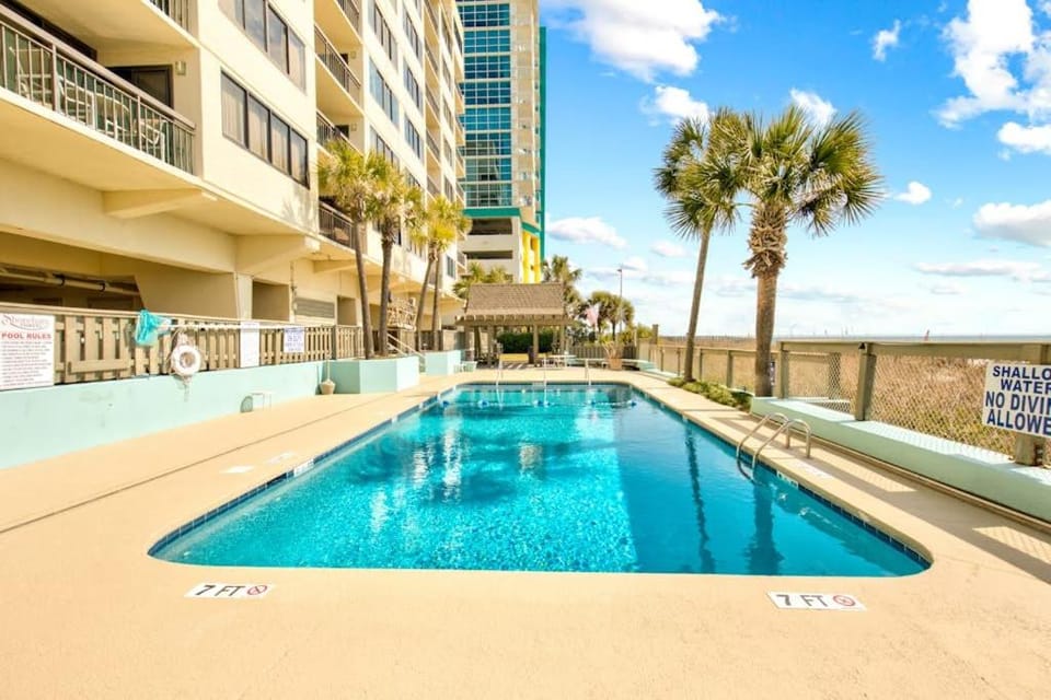 Shoreham Towers 4-D Apartment in North Myrtle Beach