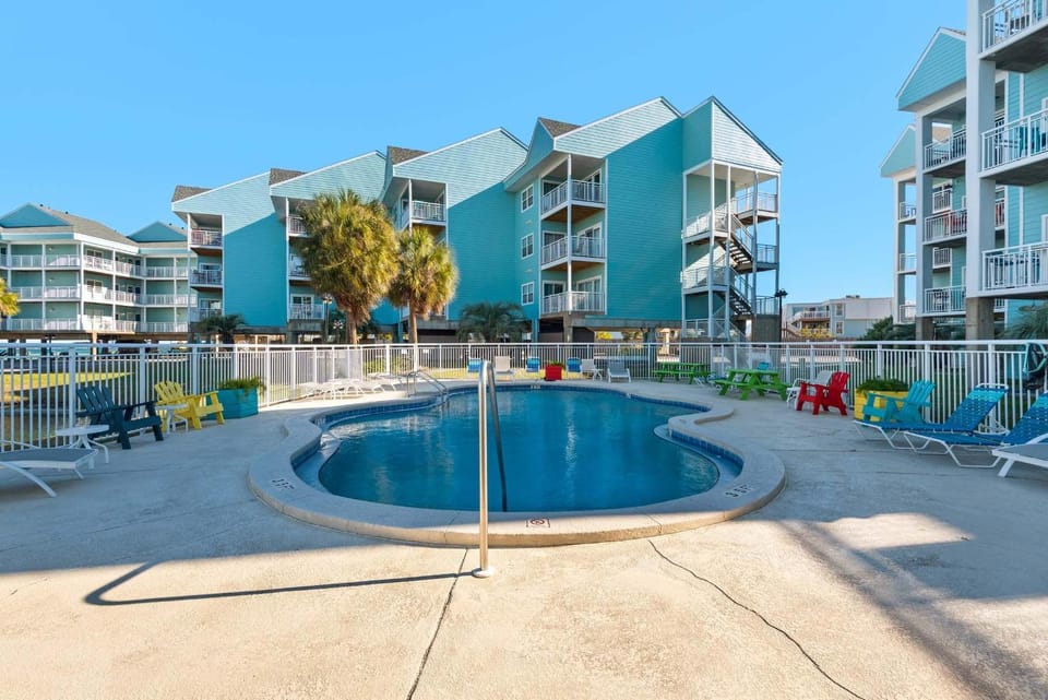 Baywatch G5 House in Pensacola Beach