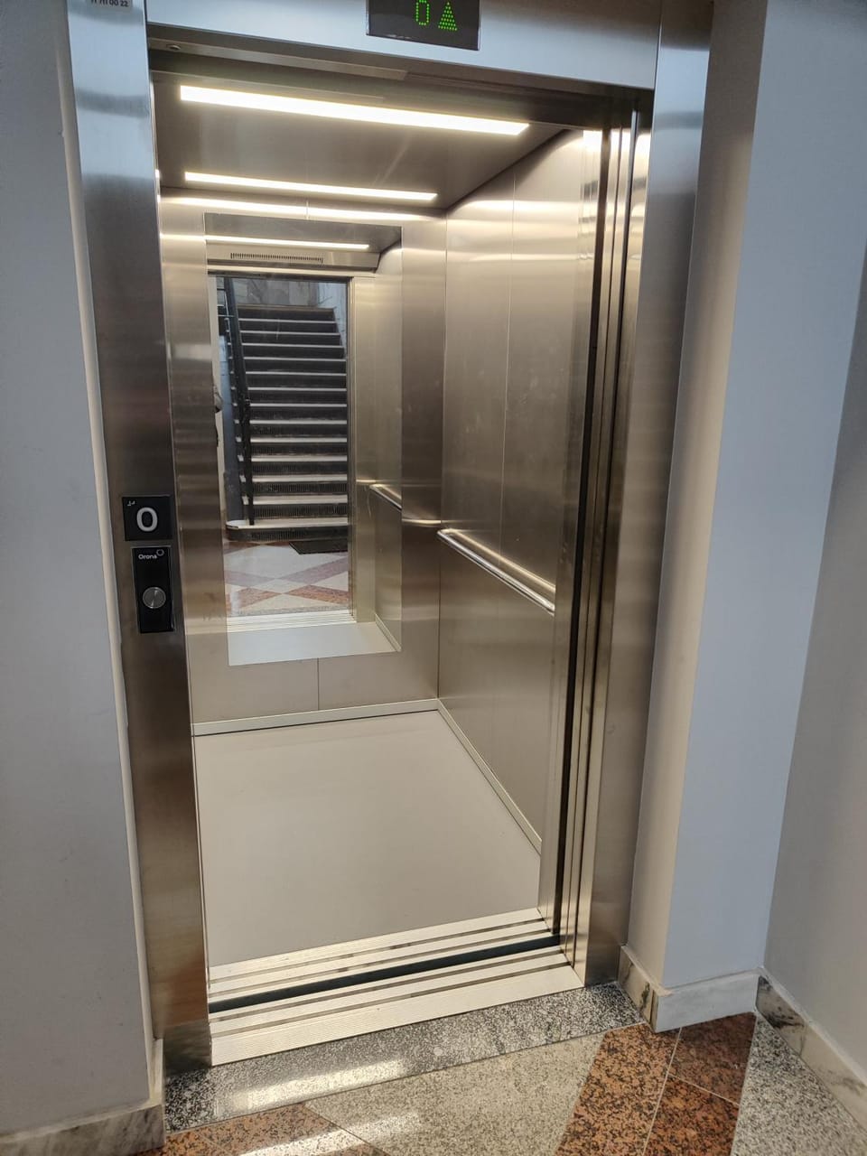 elevator
