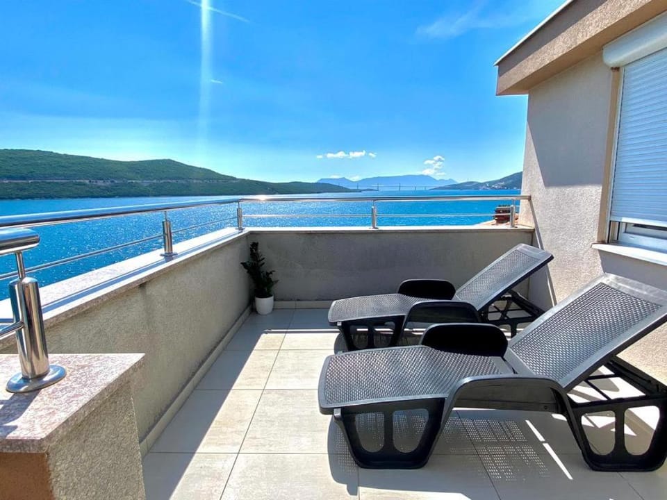 Apartments Domane Nenad Apartment in Neum