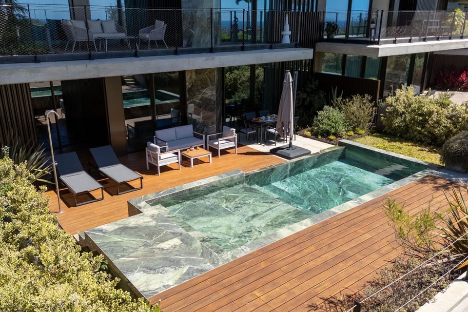 Garden, Swimming pool
