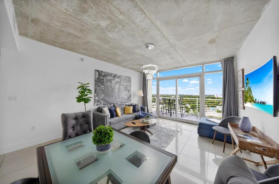 TV and multimedia, View (from property/room), Balcony/Terrace, Living room, Dining area