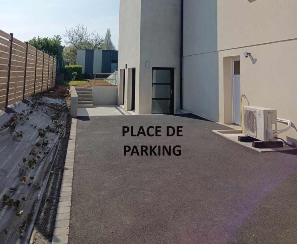 Appartement, en bord du GR34 Apartment in Brittany