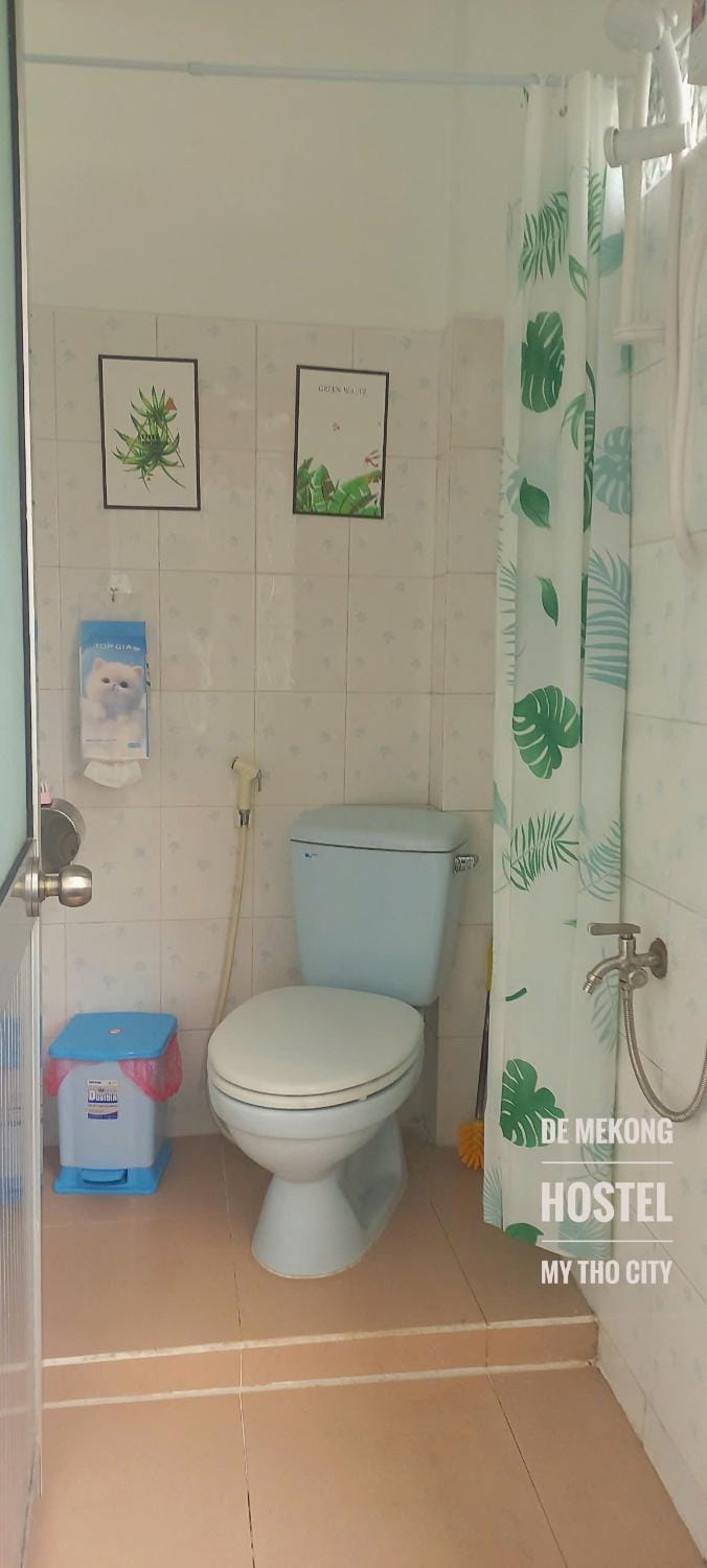 Toilet, Bathroom
