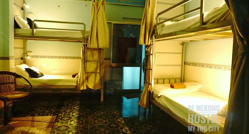 Photo of the whole room, bunk bed