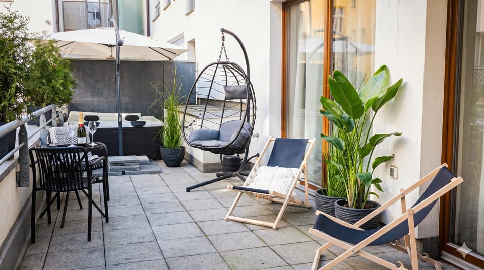 Hot Tub, Balcony/Terrace