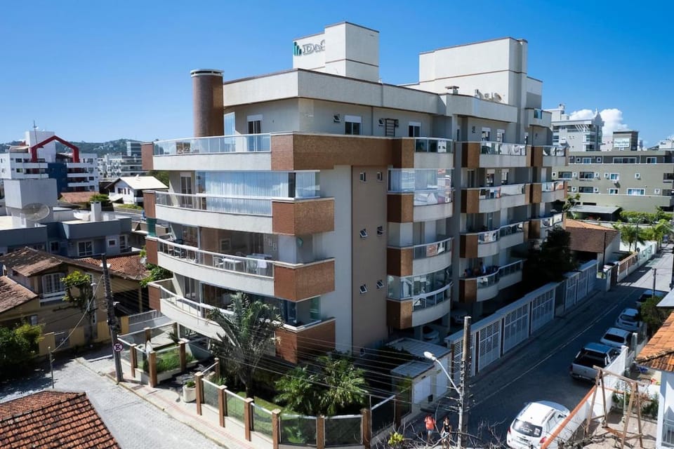 Maristela Guedert - AP 3 Quartos com Vista Mar Apartment in Porto Belo