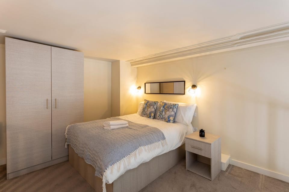 The Central Headrow, Leeds City Centre Apartments Apartment in Leeds