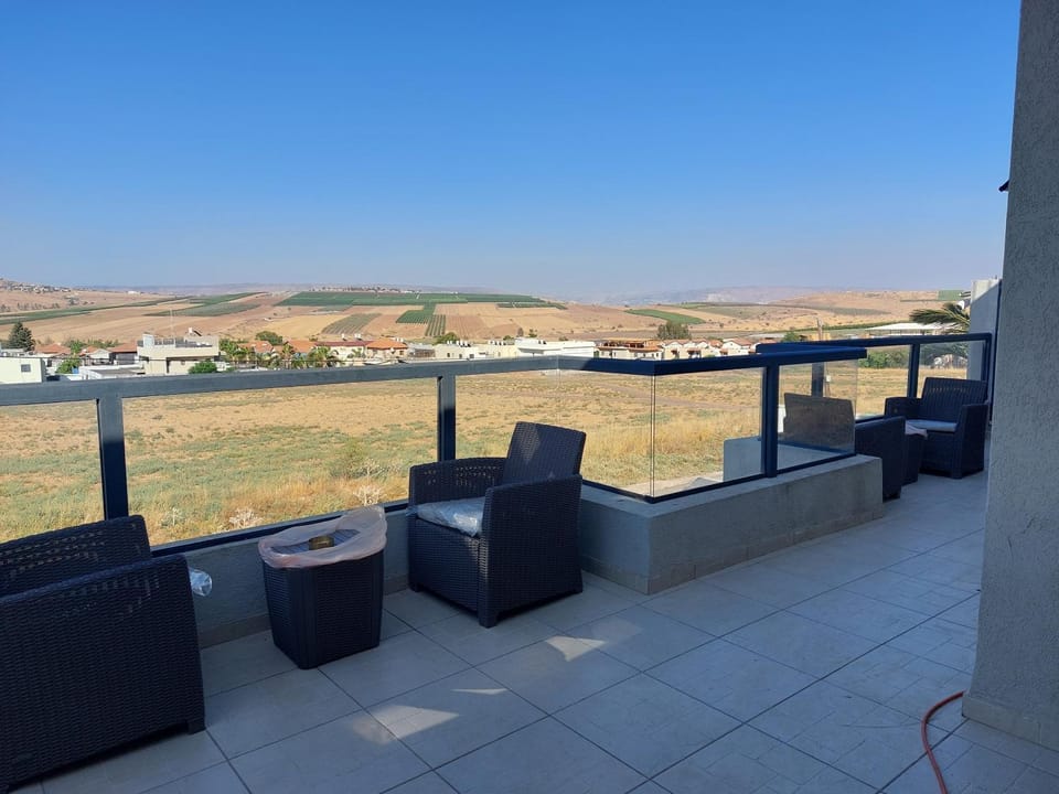בראשית שמיים Bed and Breakfast in North District