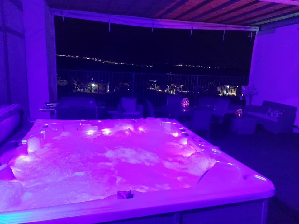 בראשית שמיים Bed and Breakfast in North District
