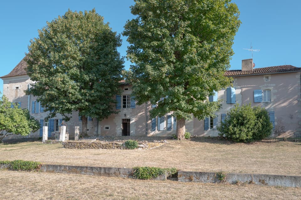 Property building, Garden view