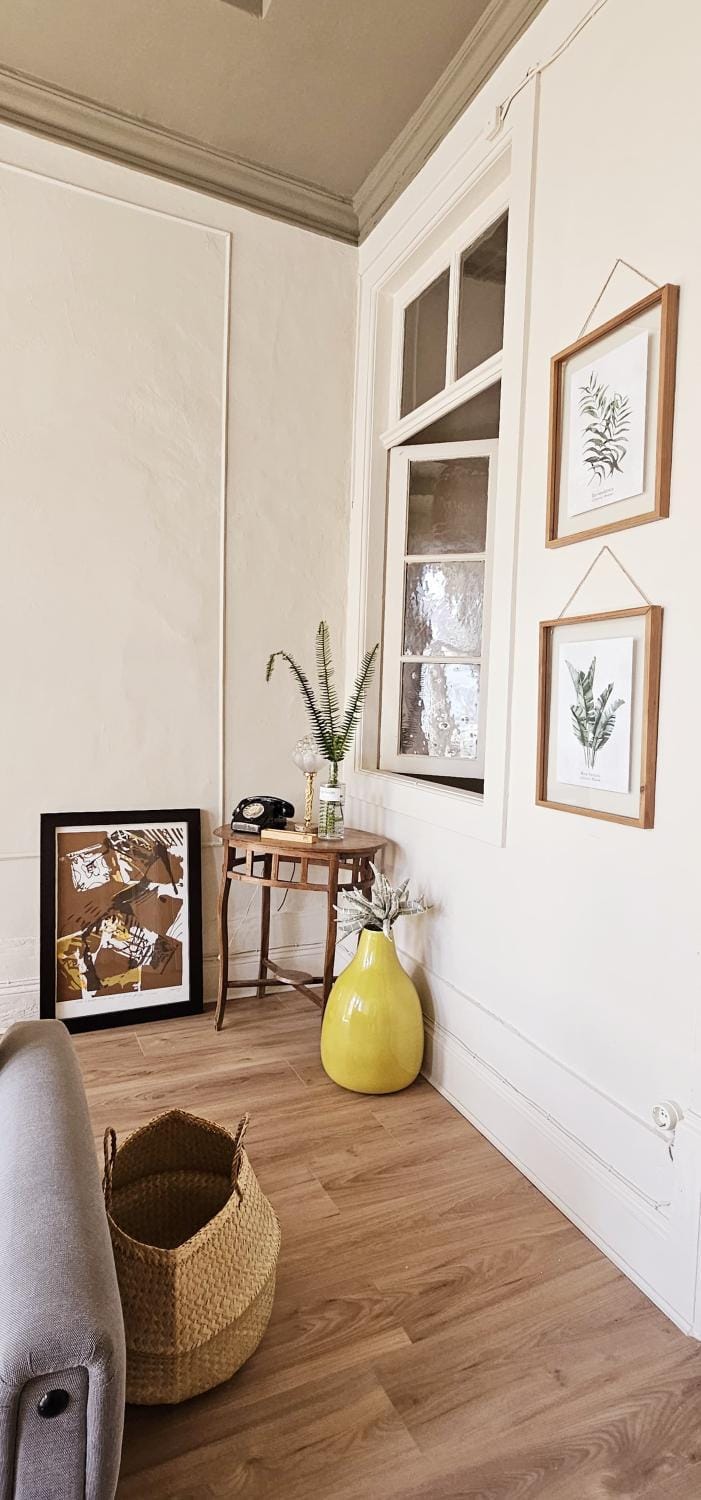 Living room, Decorative detail