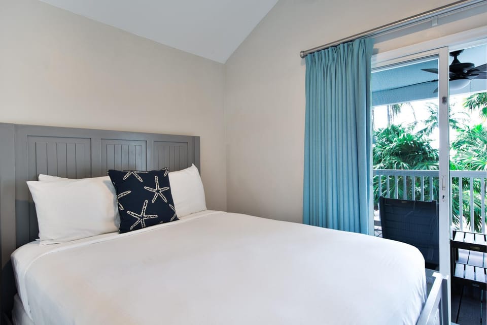 Bed, Balcony/Terrace, Bedroom