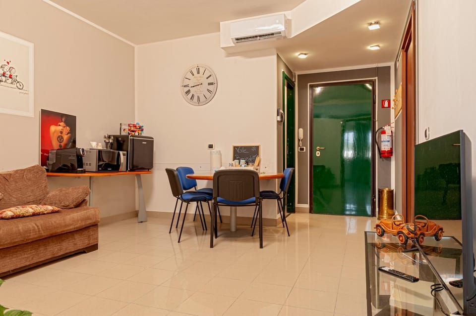 Property building, Living room