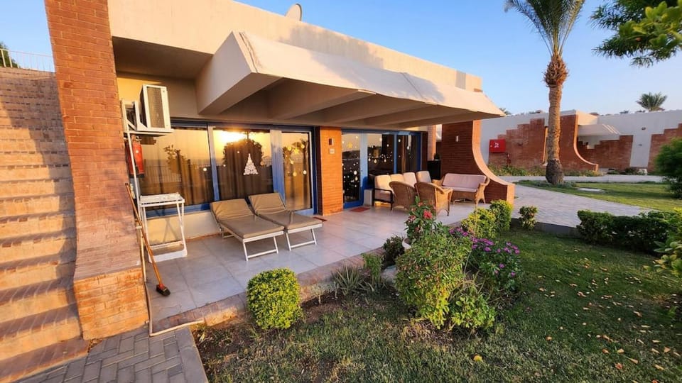 Cosy Romantic Sea View Villa at a 5 Hotel Chalet in Sharm El-Sheikh