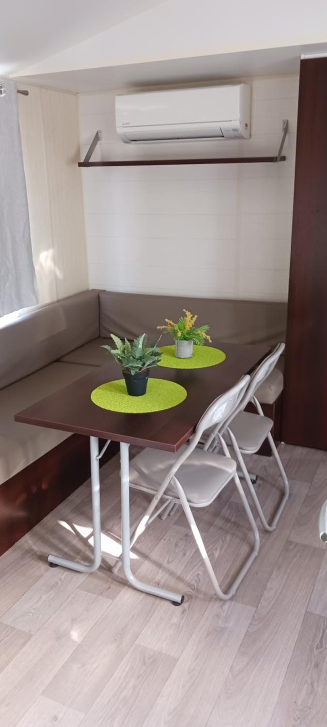 El sol Campground/ 
RV Resort in Port-la-Nouvelle