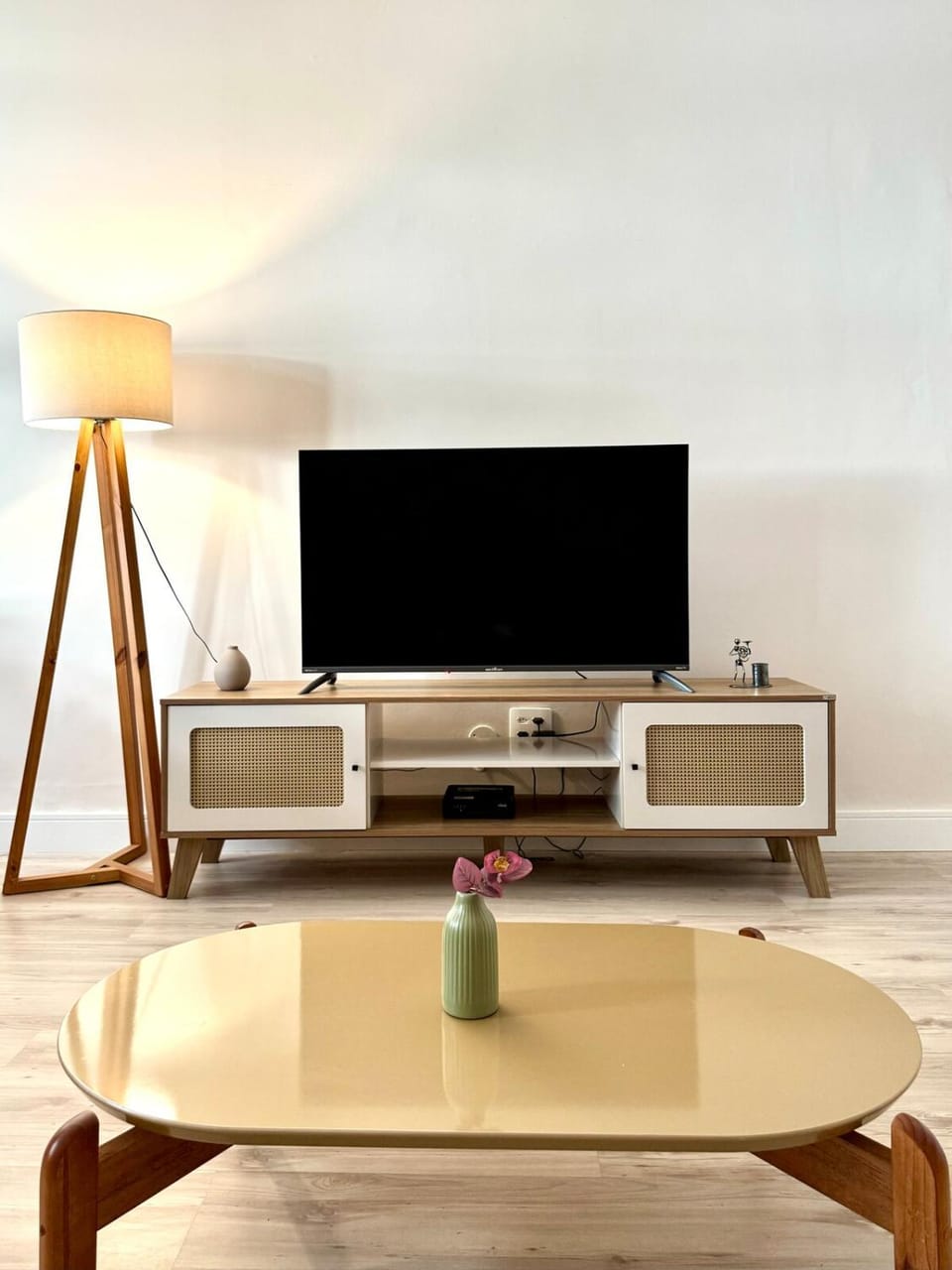 Communal lounge/ TV room, TV and multimedia