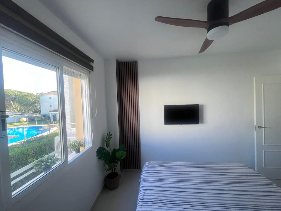 Cosy Apartment Views Pinares Almadraba Apartment in Rota