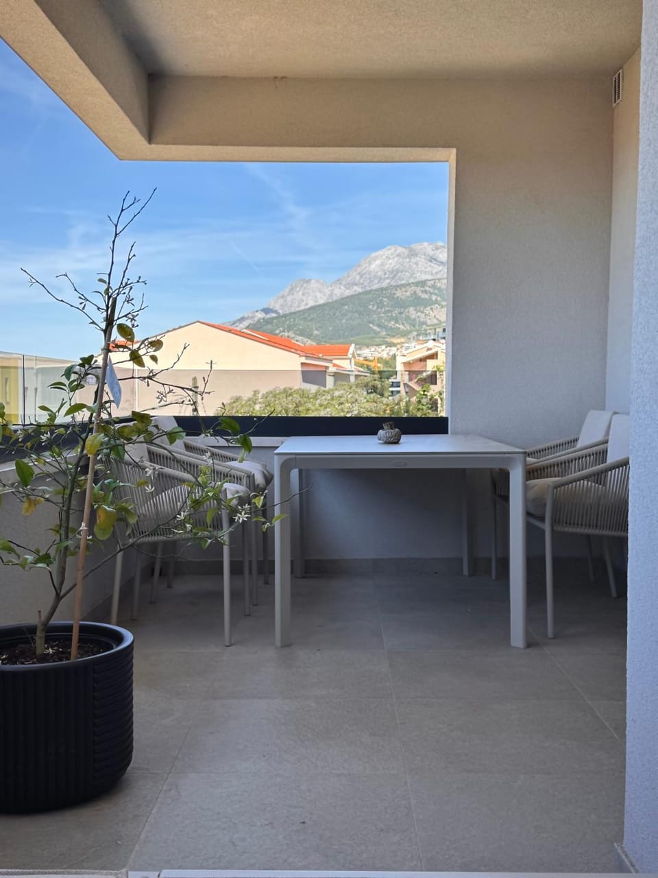 Salt&Still - Timeless Tranquility with sea view Apartment in Makarska
