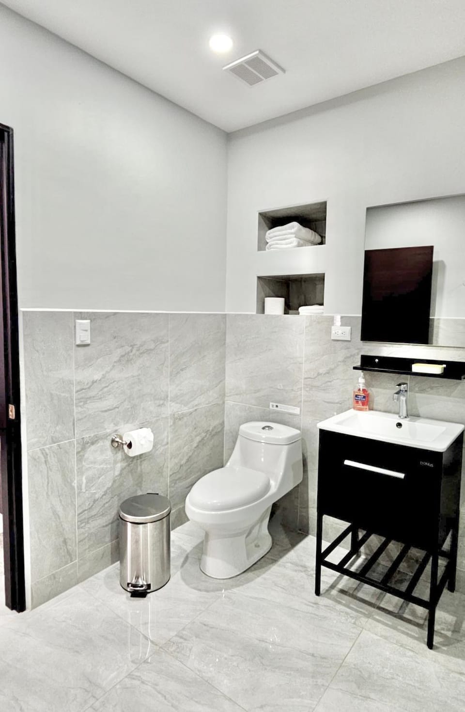 Toilet, Bathroom