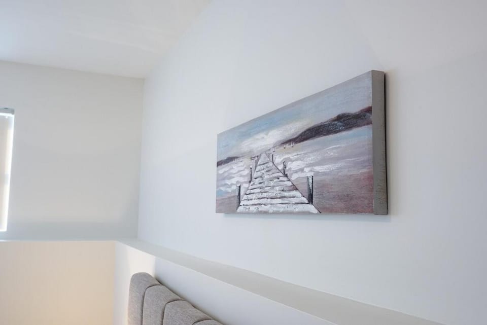 Stylish, Modern 3BR in Moncton House in Dieppe