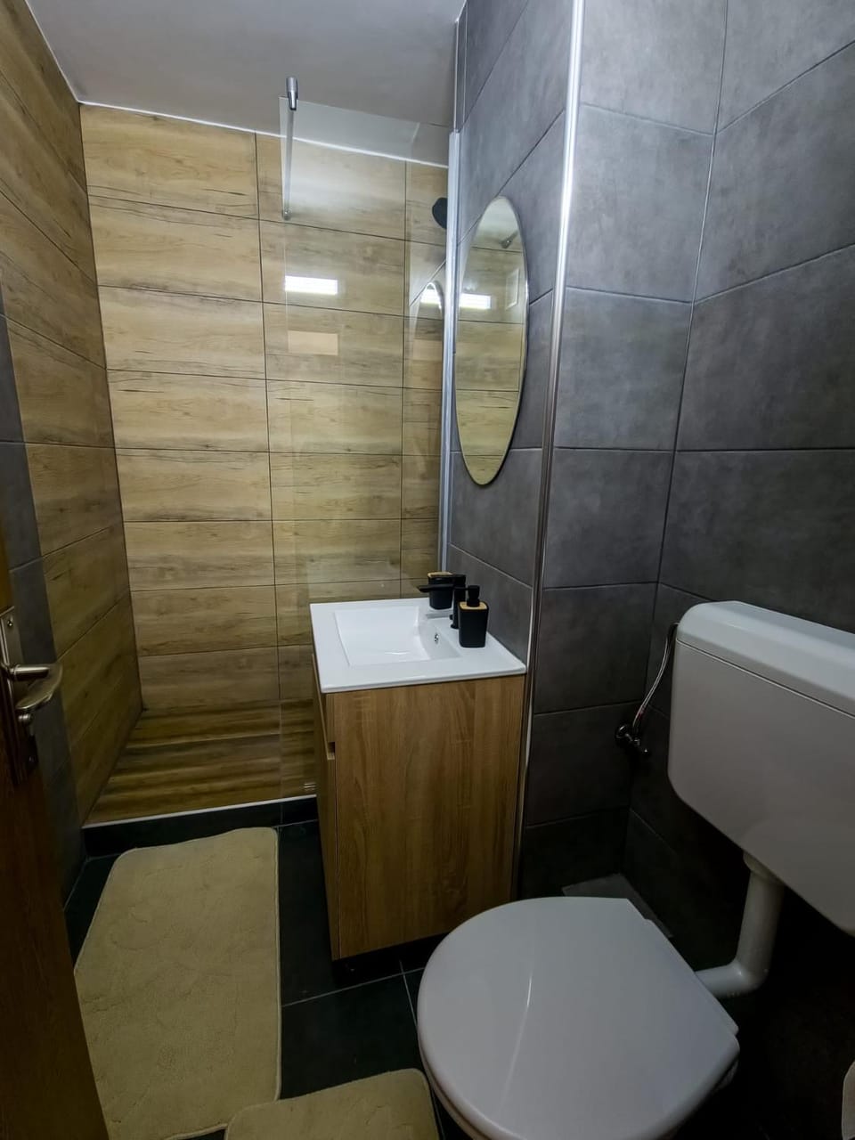 Eva Apartament Apartment in Romania