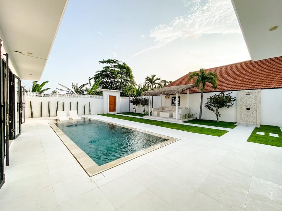 Villa Balibiza 3 Kerobokan Villa in North Kuta