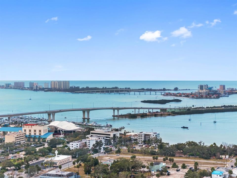 Clearwater Charmer 2BR1BA Coastal Retreat Getaway House in Florida