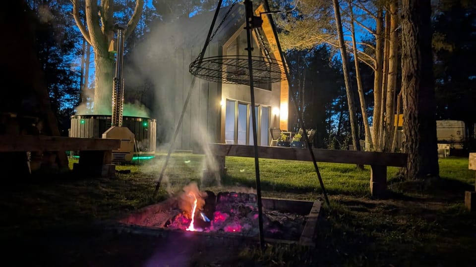 Night, Natural landscape, BBQ facilities, Garden
